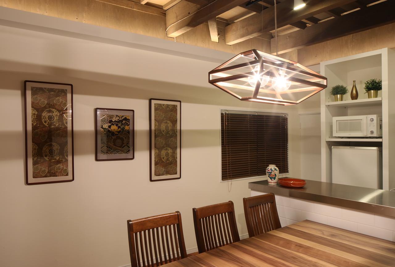 Chikyuutabikazoku Usj Apartment Osaka Bagian luar foto