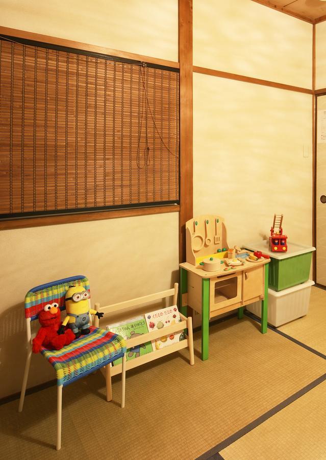 Chikyuutabikazoku Usj Apartment Osaka Bagian luar foto